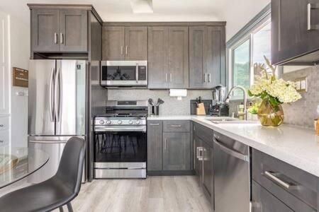 Amazing Ocean View - Luxury Manhattan Beach 1 Bedroom - Parking Ngoại thất bức ảnh